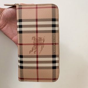 Burberry wallet SOLD